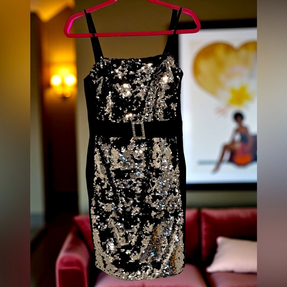 Morgan & Co EUC Size M Black Silver Spaghetti Strap Sequined Dress (0570)